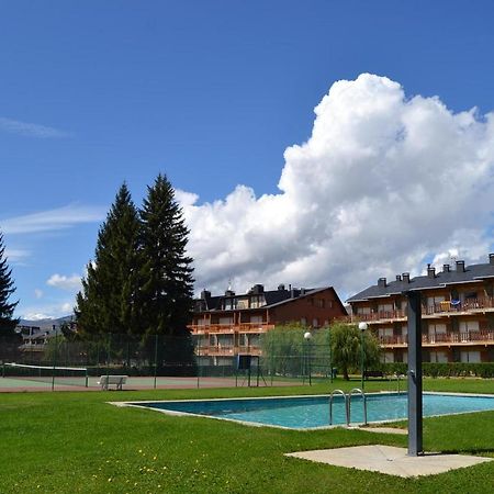 Amplio Apartamento Con Piscina En לייביה מראה חיצוני תמונה