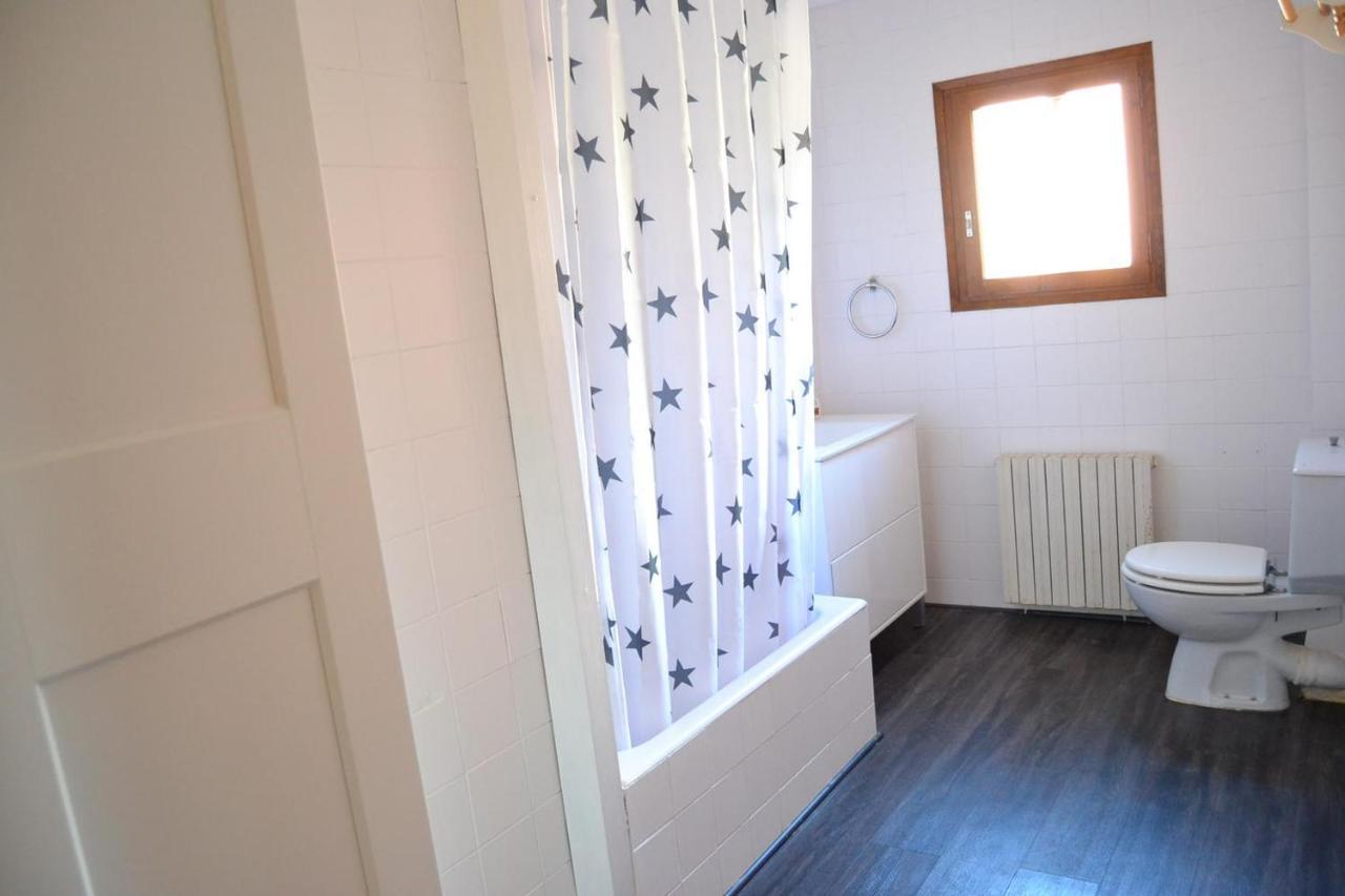 Amplio Apartamento Con Piscina En לייביה מראה חיצוני תמונה